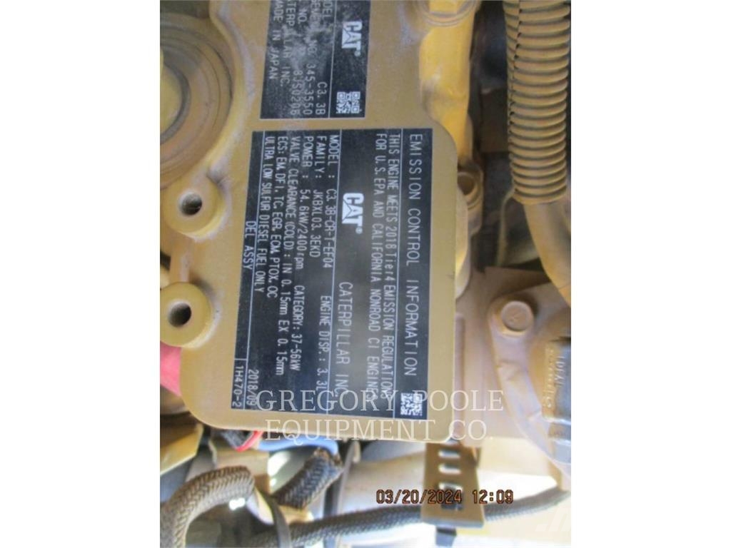 CAT 262D Skid steer loaders