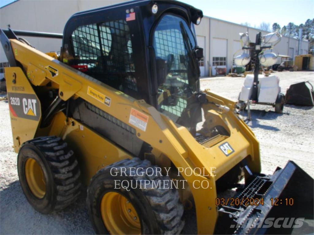 CAT 262D Skid steer loaders