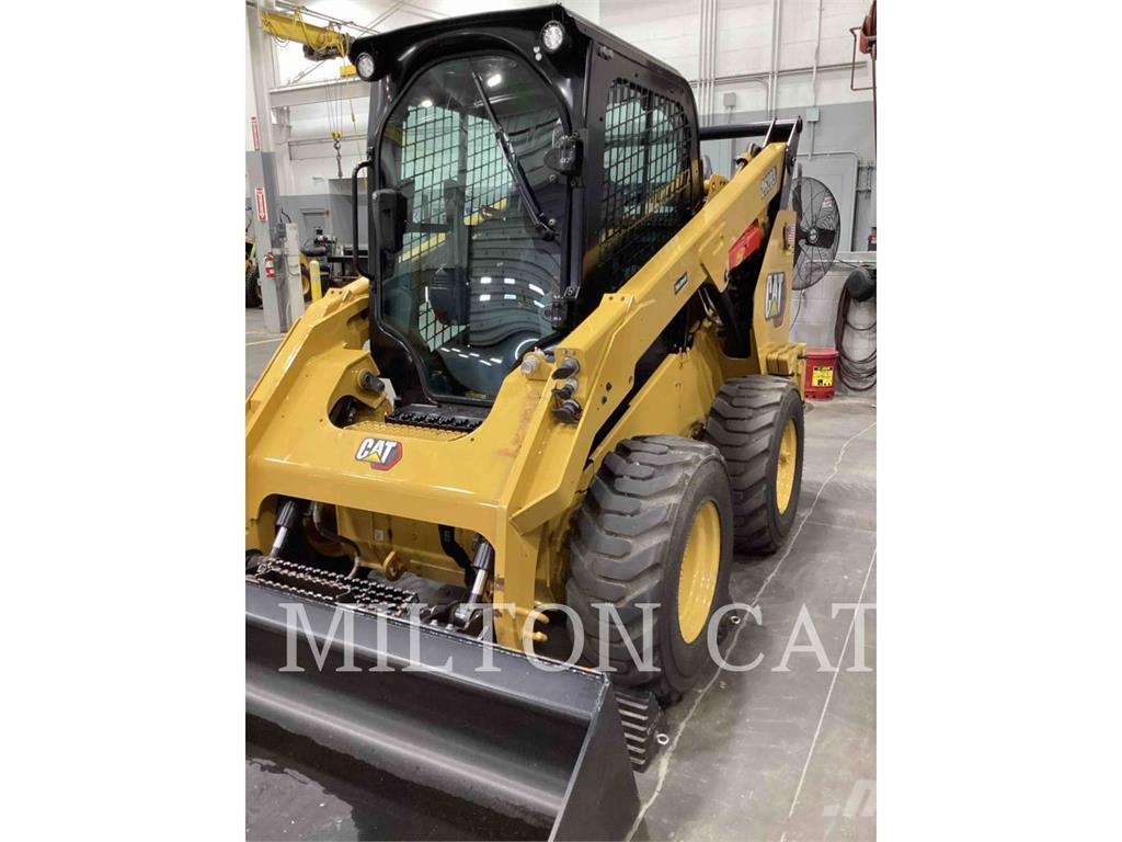 CAT 262D 3 Skid steer loaders