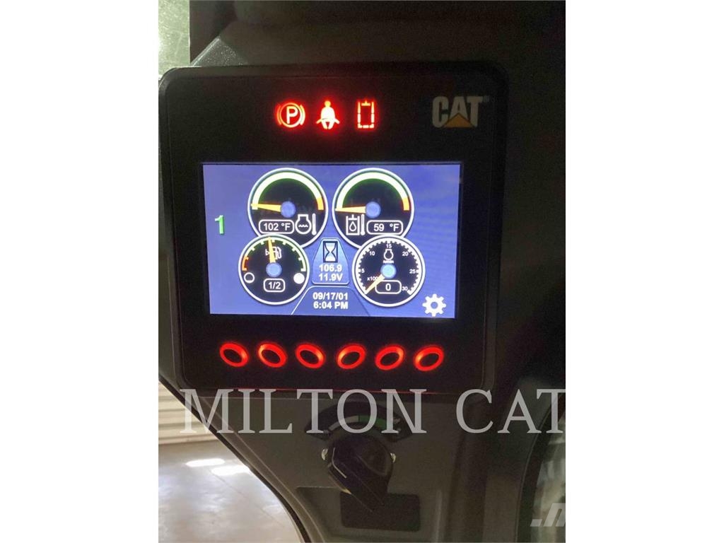 CAT 262D 3 Skid steer loaders