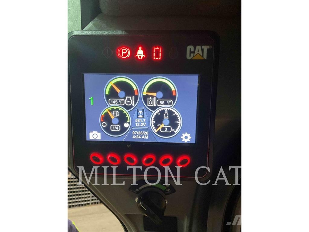 CAT 262D 3 لوادر انزلاقية التوجيه