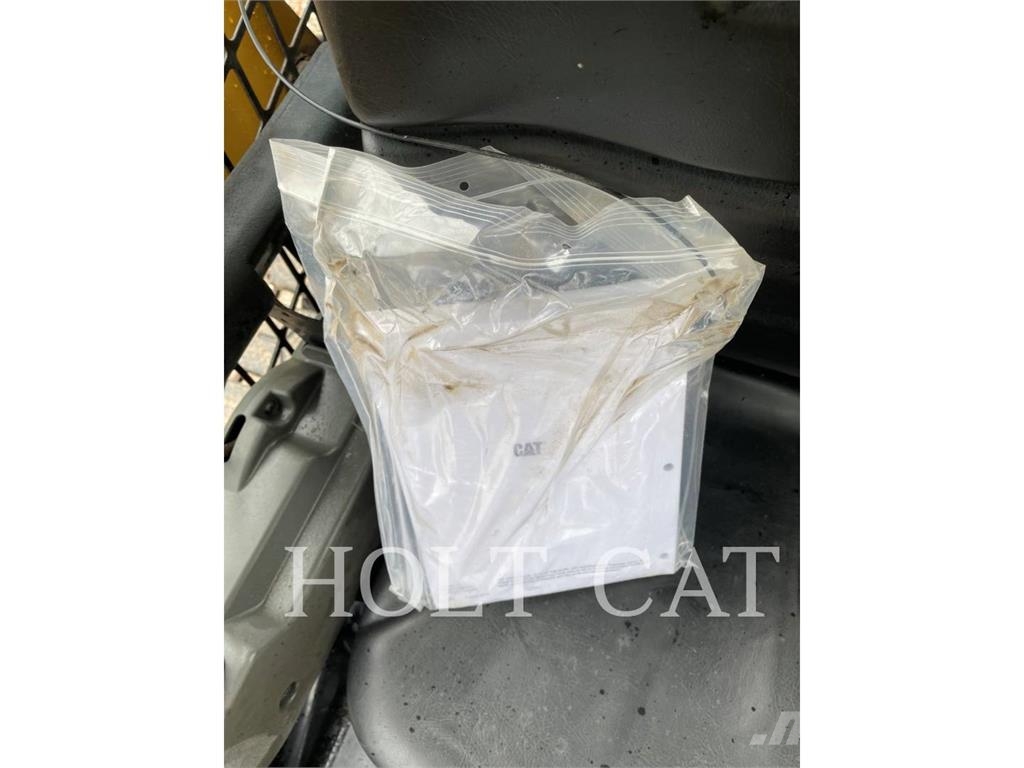 CAT 262D3 Skid steer loaders