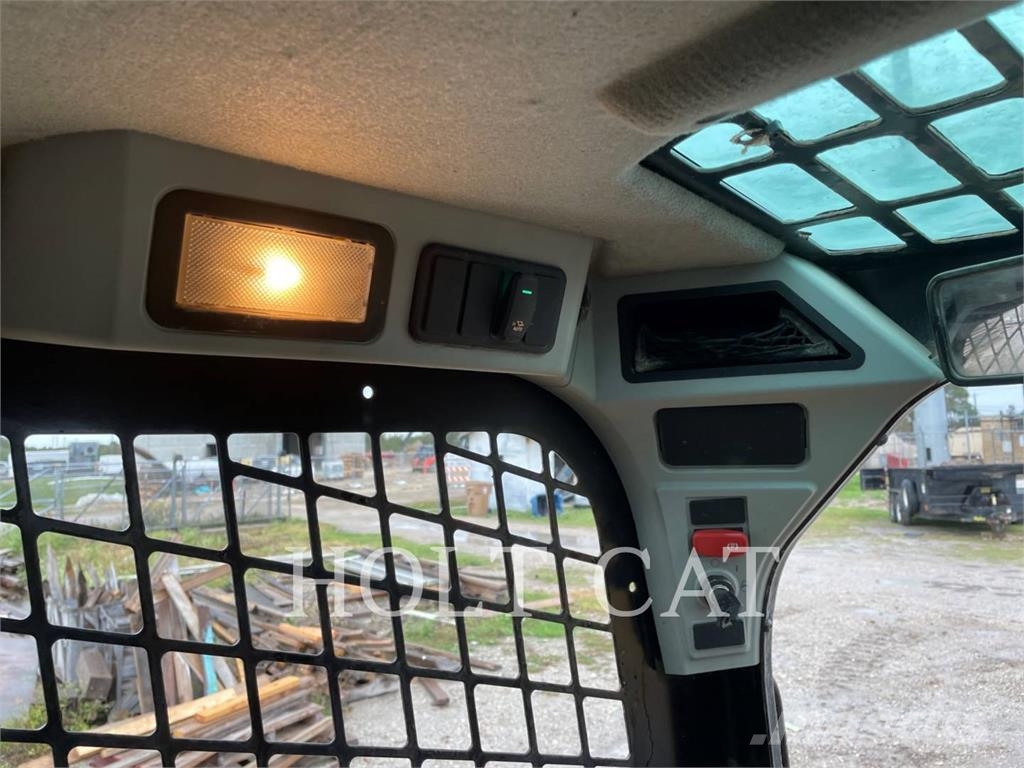 CAT 262D3 Skid steer loaders