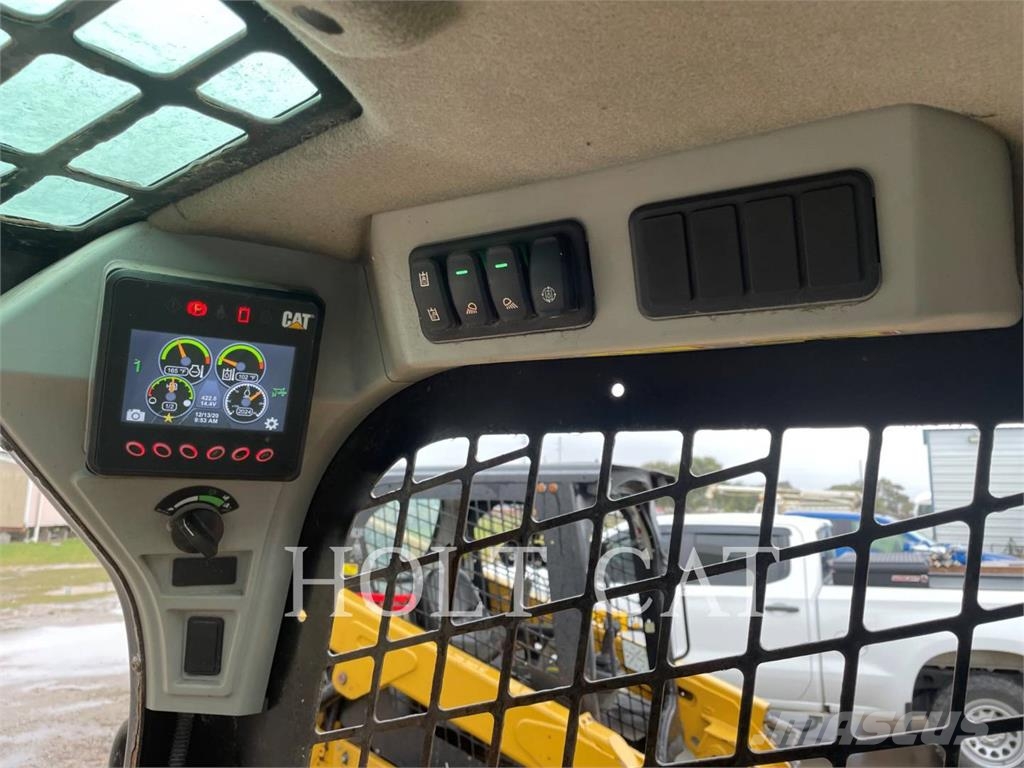 CAT 262D3 Skid steer loaders