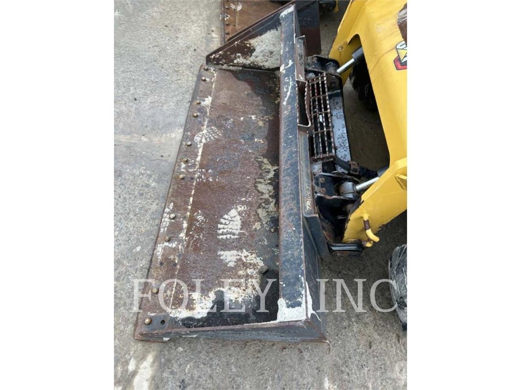 CAT 262D3 Φορτωτάκια