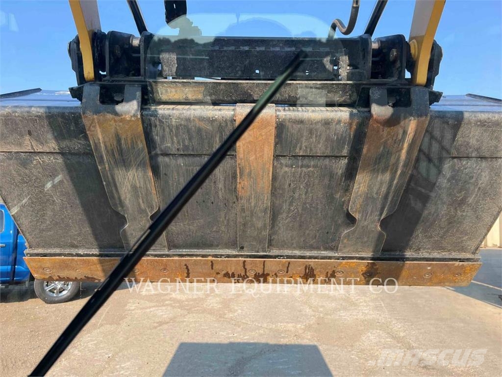 CAT 262D3 Φορτωτάκια