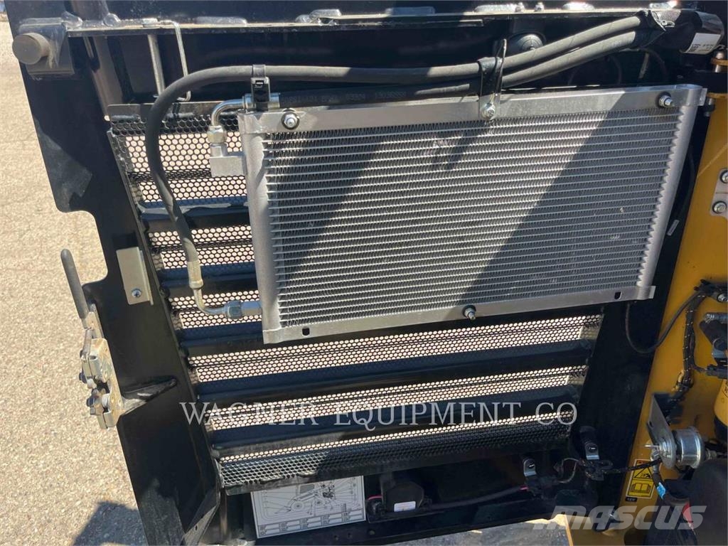 CAT 262D3 Φορτωτάκια