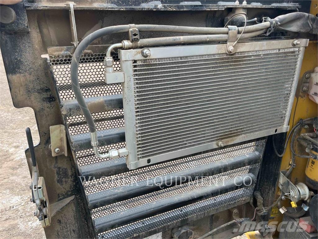 CAT 262D3 Φορτωτάκια