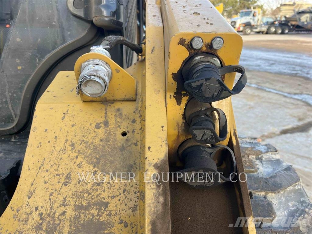 CAT 262D3 Φορτωτάκια