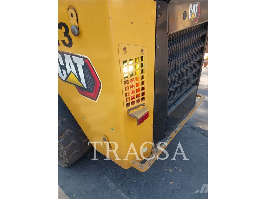 CAT 262D3 Φορτωτάκια