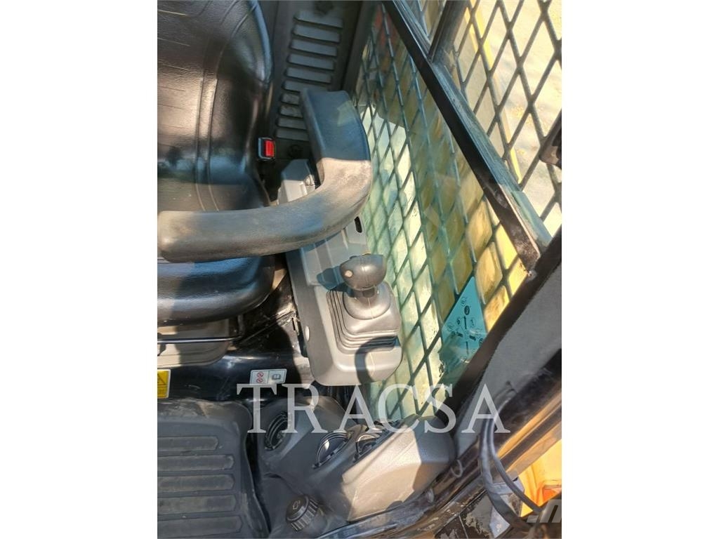 CAT 262D3 Φορτωτάκια