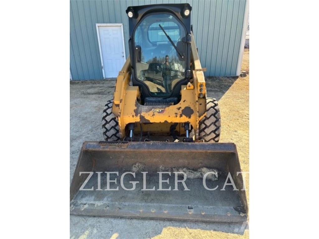 CAT 262D3 Φορτωτάκια