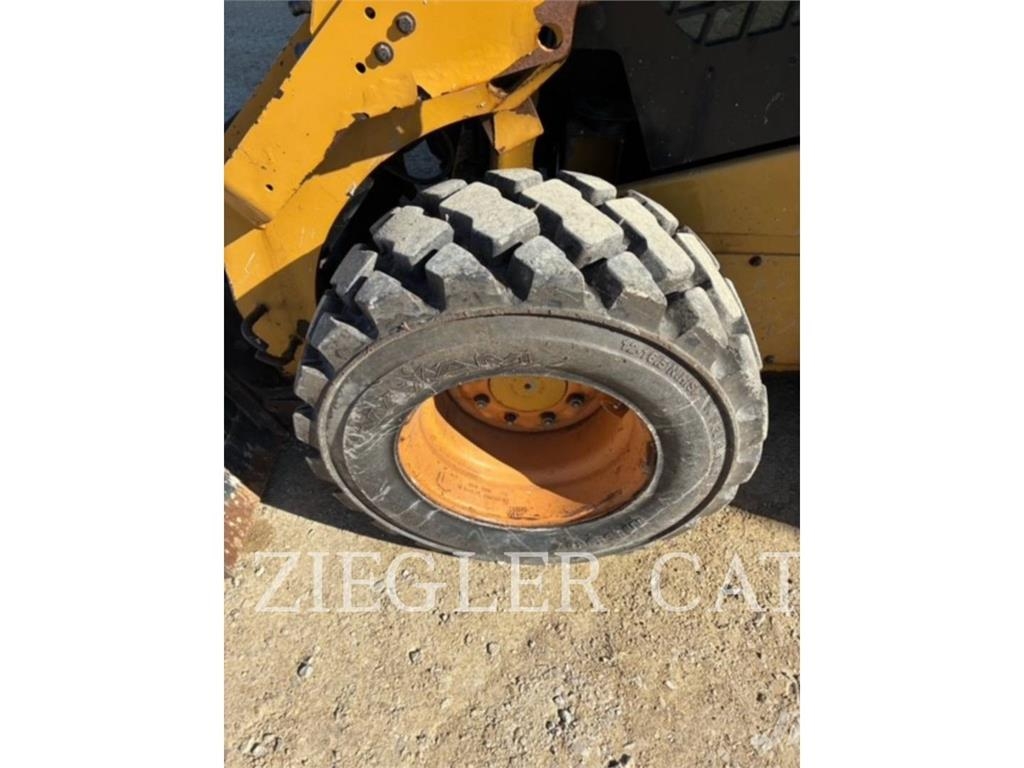 CAT 262D3 Φορτωτάκια