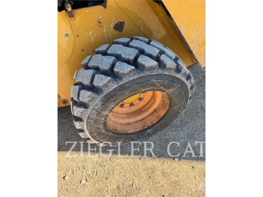 CAT 262D3 Φορτωτάκια