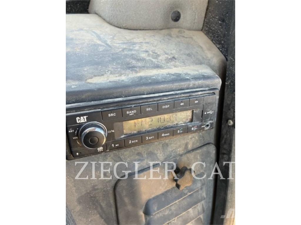 CAT 262D3 Φορτωτάκια