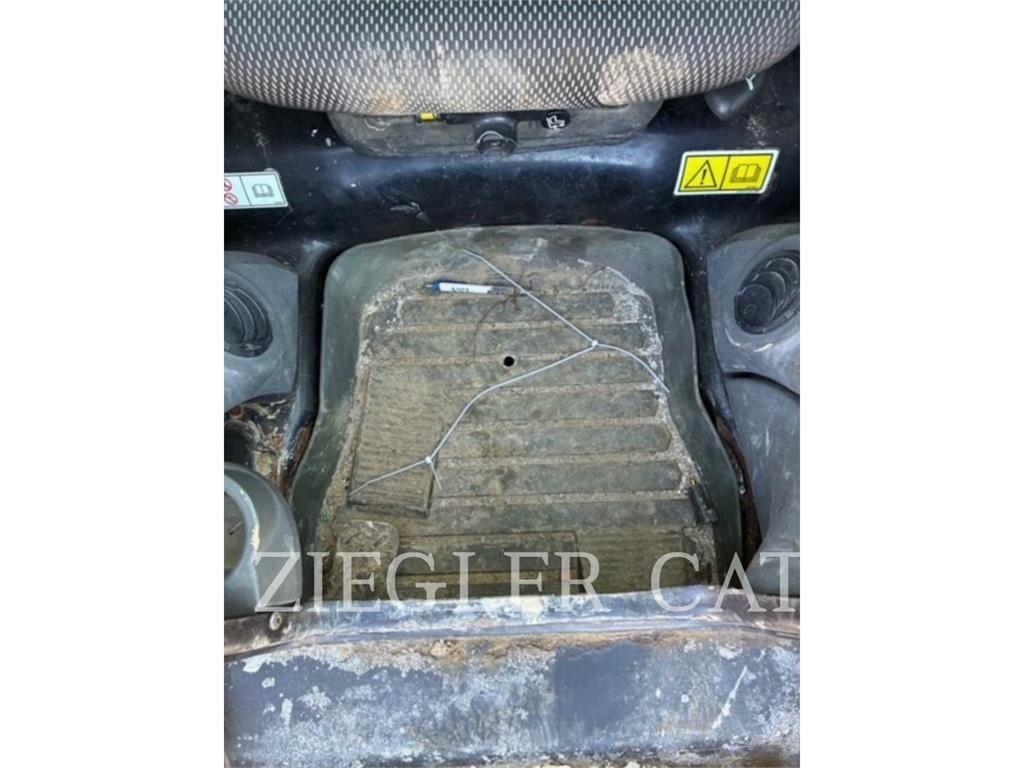CAT 262D3 Φορτωτάκια