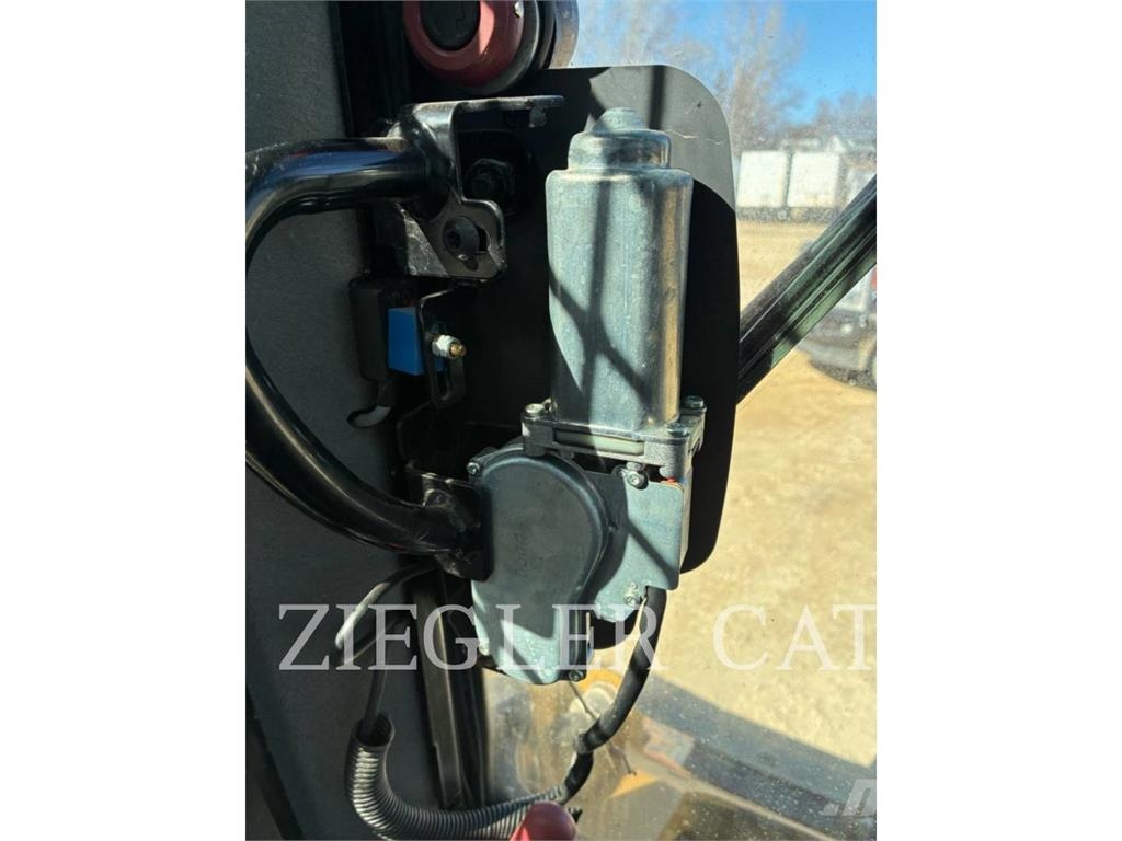 CAT 262D3 Φορτωτάκια