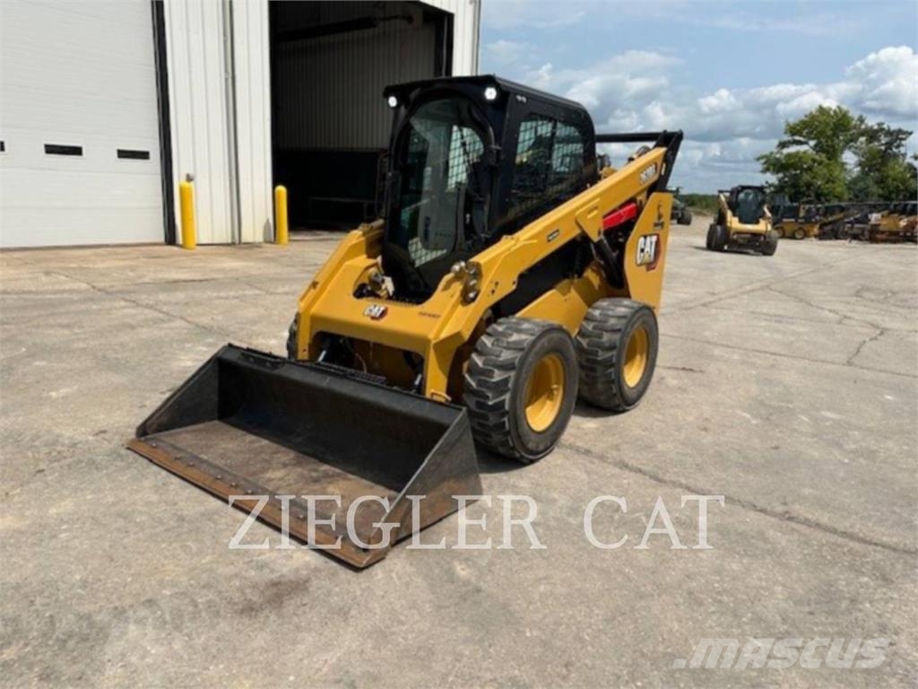 CAT 262D3 Kompaktrakodók