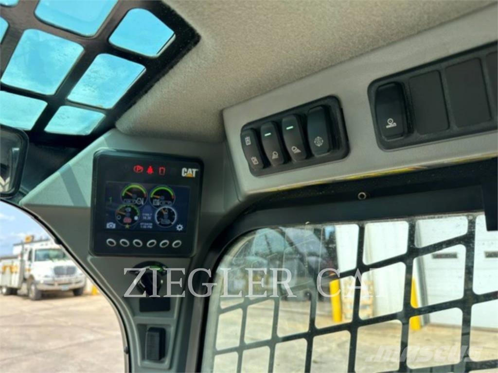 CAT 262D3 Kompaktrakodók