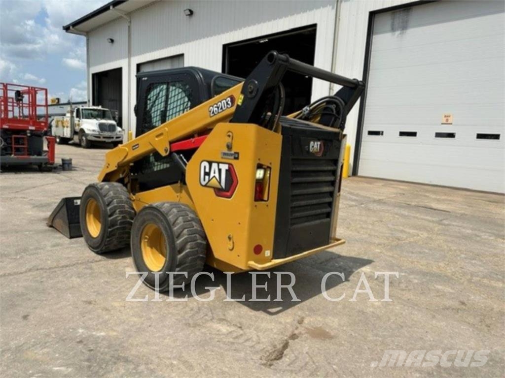 CAT 262D3 Kompaktrakodók