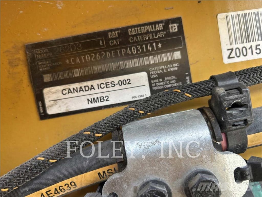 CAT 262D3 لوادر انزلاقية التوجيه