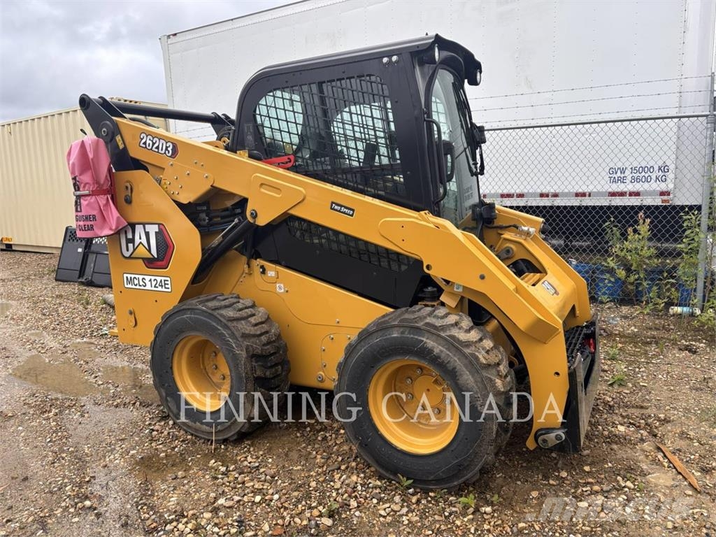 CAT 262D3 لوادر انزلاقية التوجيه