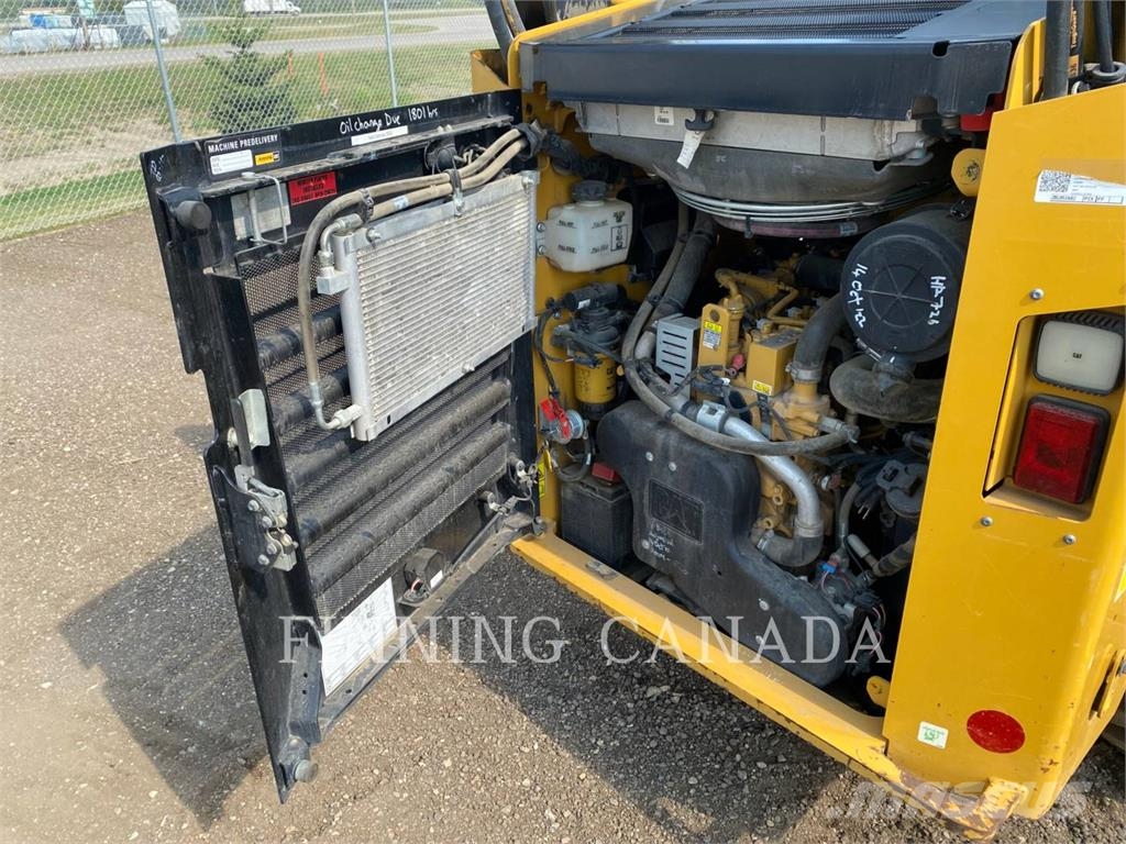 CAT 262D3 لوادر انزلاقية التوجيه