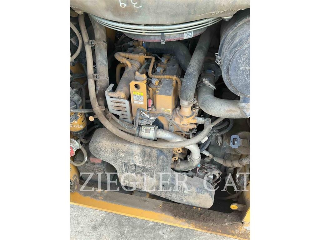 CAT 262D3 Φορτωτάκια