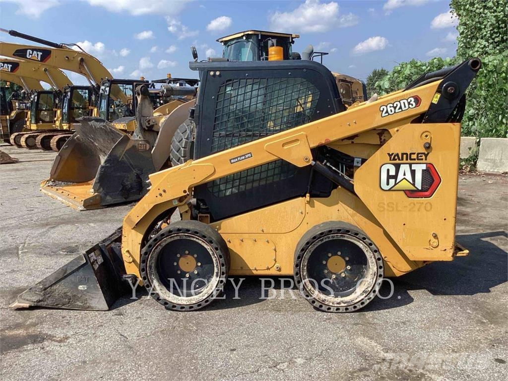 CAT 262D3 Mini Pale Gommate