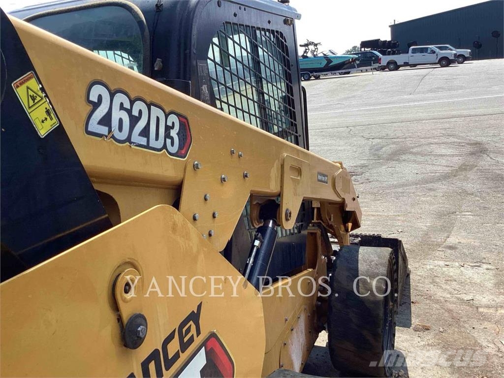 CAT 262D3 Mini Pale Gommate