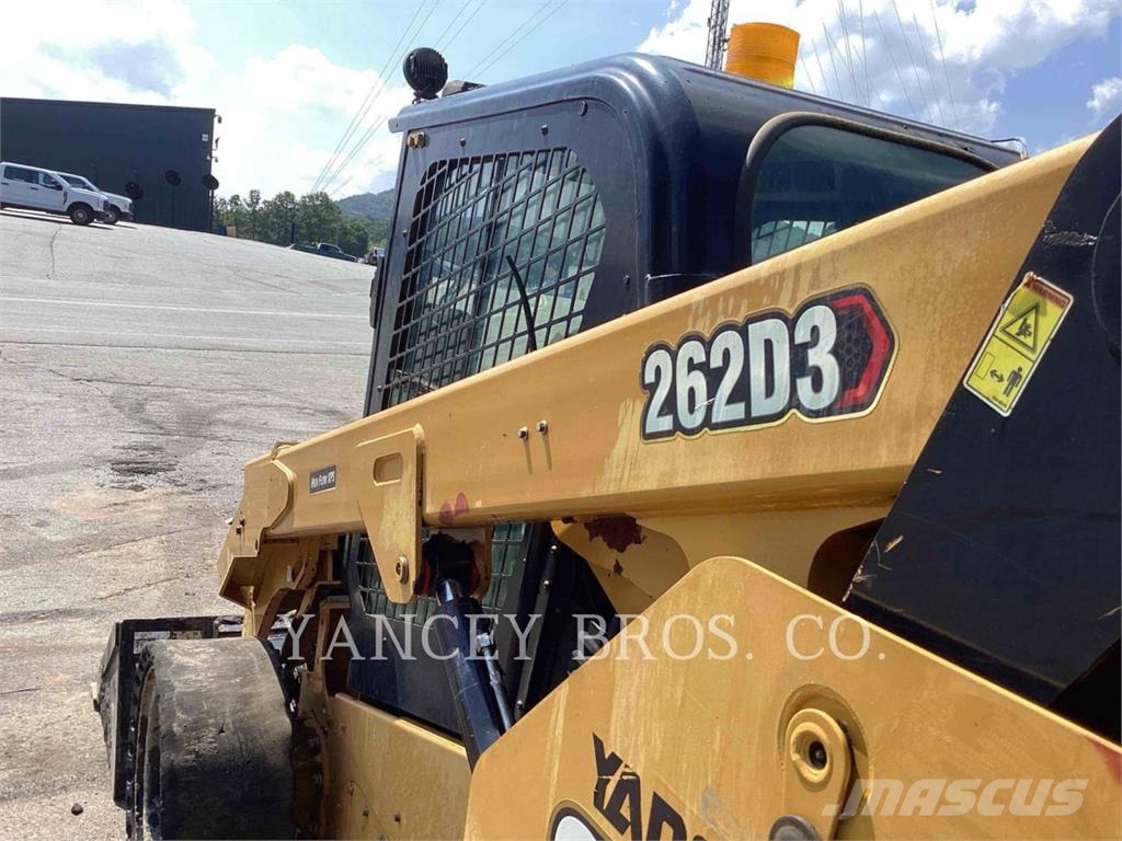 CAT 262D3 Mini Pale Gommate