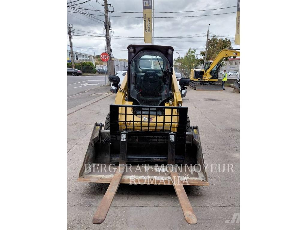 CAT 262D3 Minicargadoras