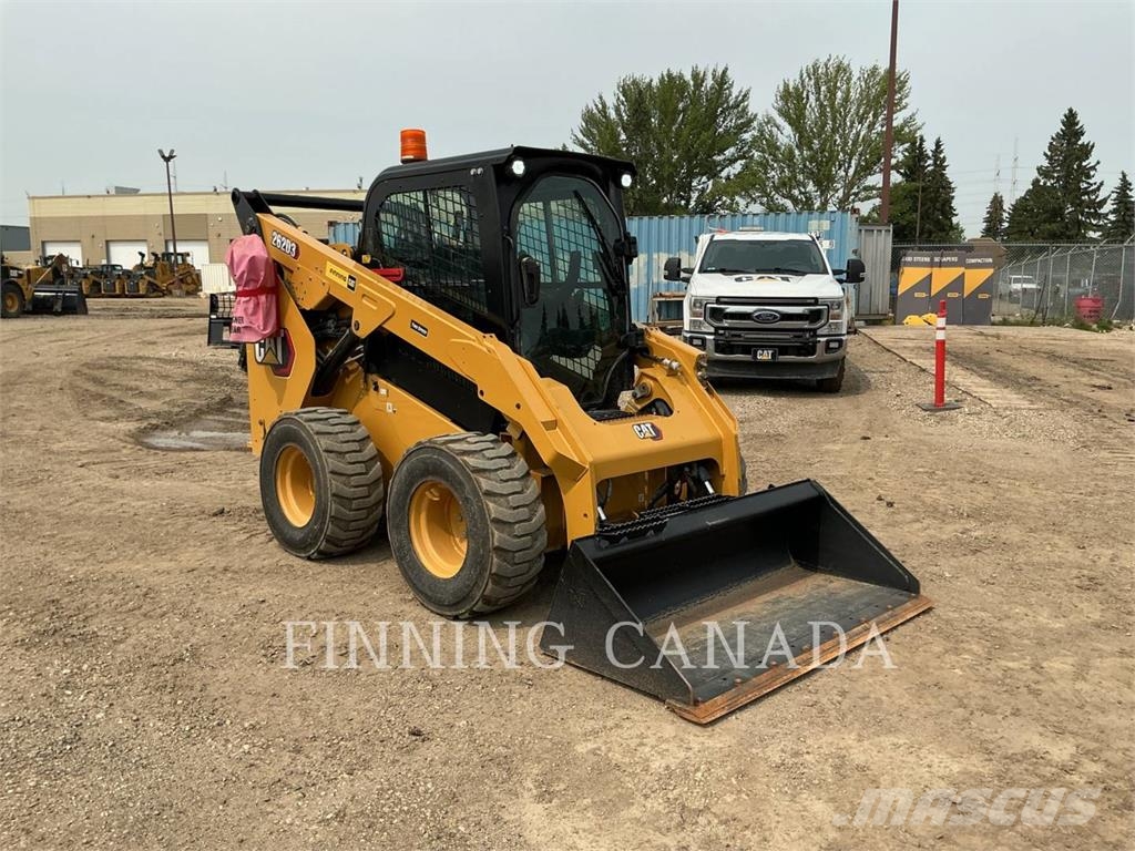 CAT 262D3 Kompaktlader