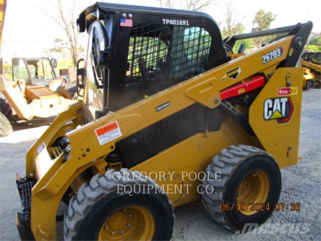 CAT 262D3 Skid steer loaders