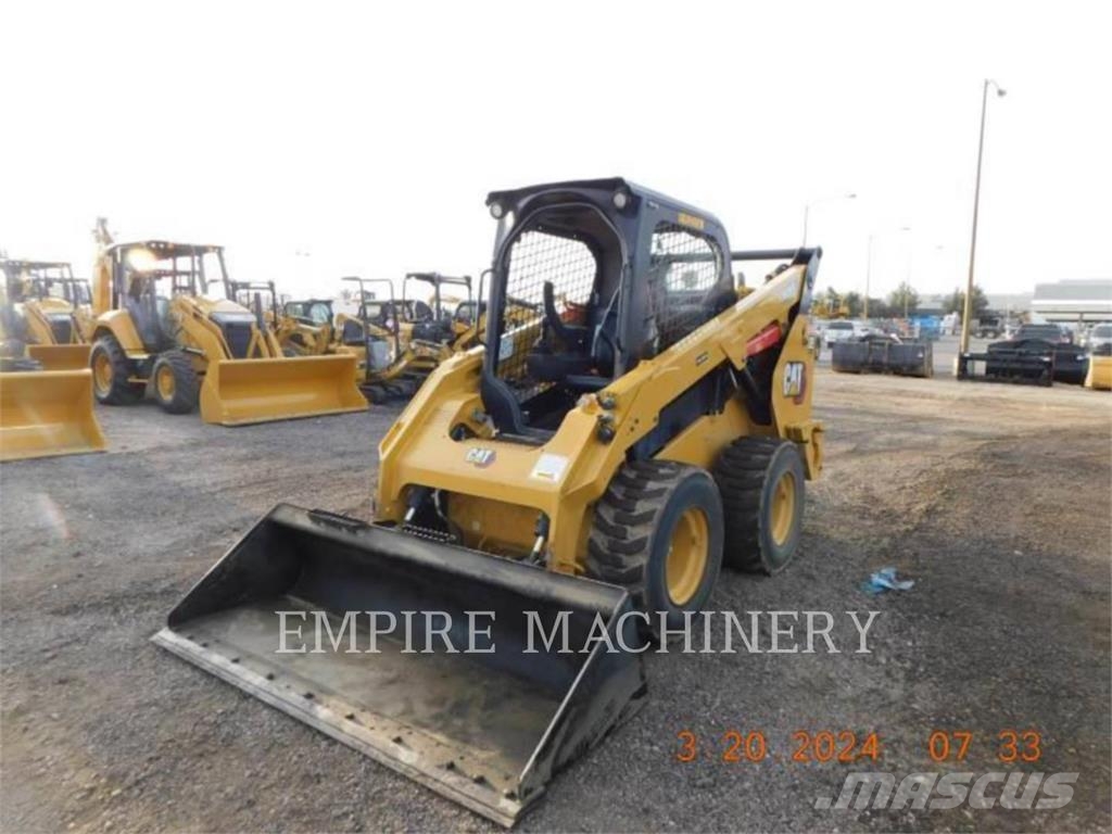 CAT 262D3 Minicargadoras