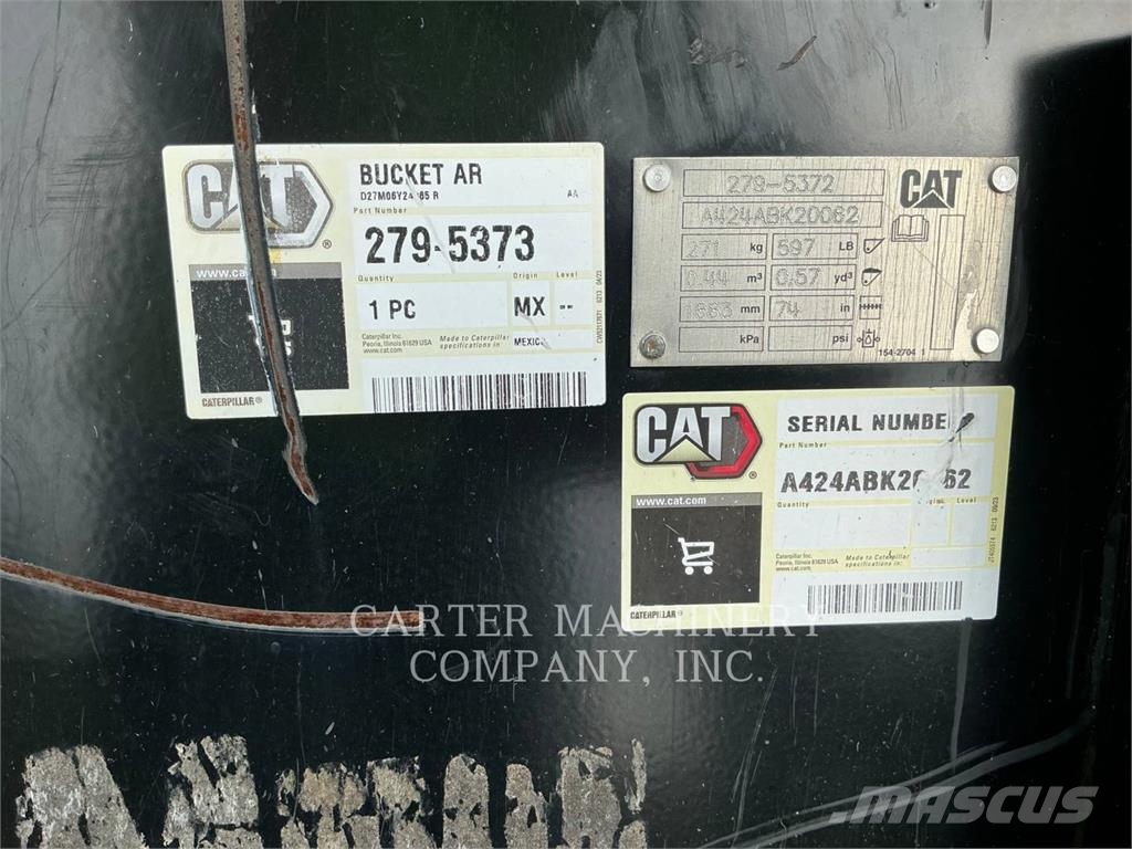 CAT 262D3 AC Liukuohjatut kuormaajat