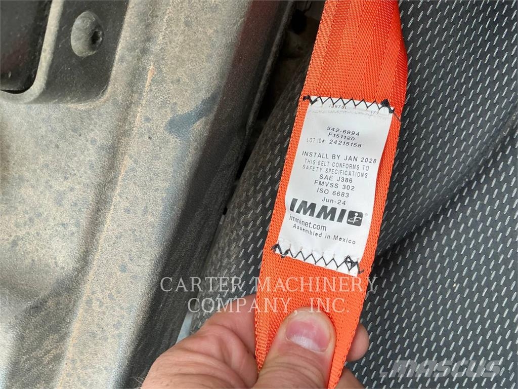 CAT 262D3 AC Liukuohjatut kuormaajat