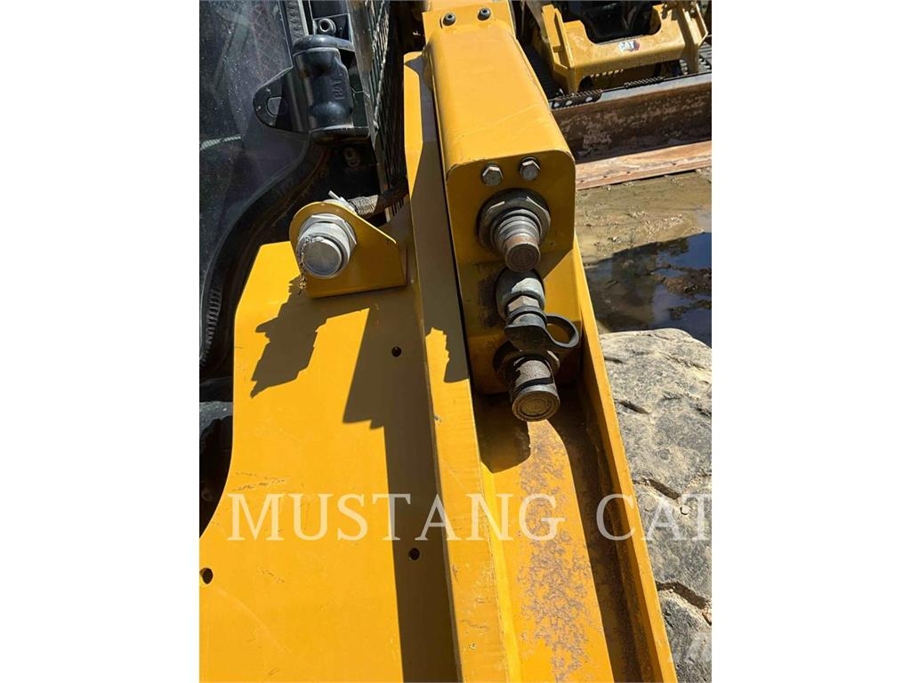 CAT 262D3 CA Φορτωτάκια
