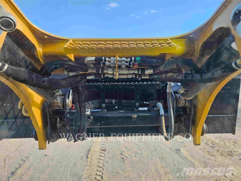 CAT 262D3 HF Skid steer loaders