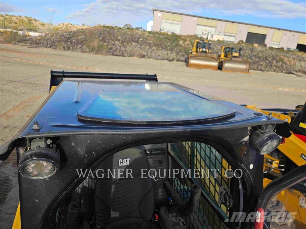 CAT 262D3 HF Skid steer loaders