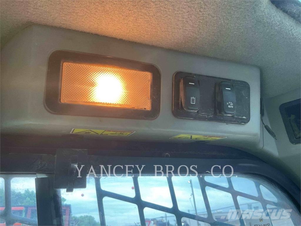 CAT 262D3 HF Φορτωτάκια