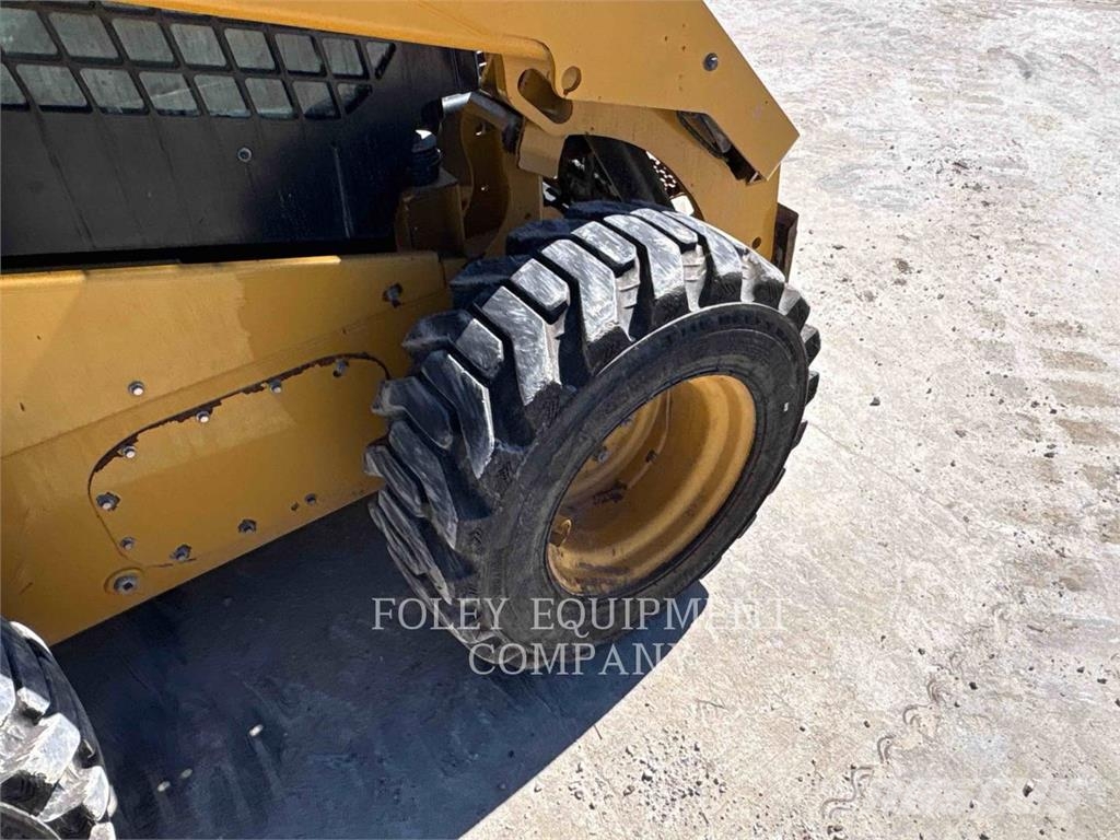 CAT 262D3STD2C Φορτωτάκια