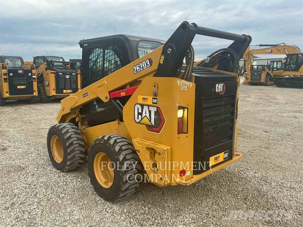CAT 262D3STD2C Šmykom riadené nakladače