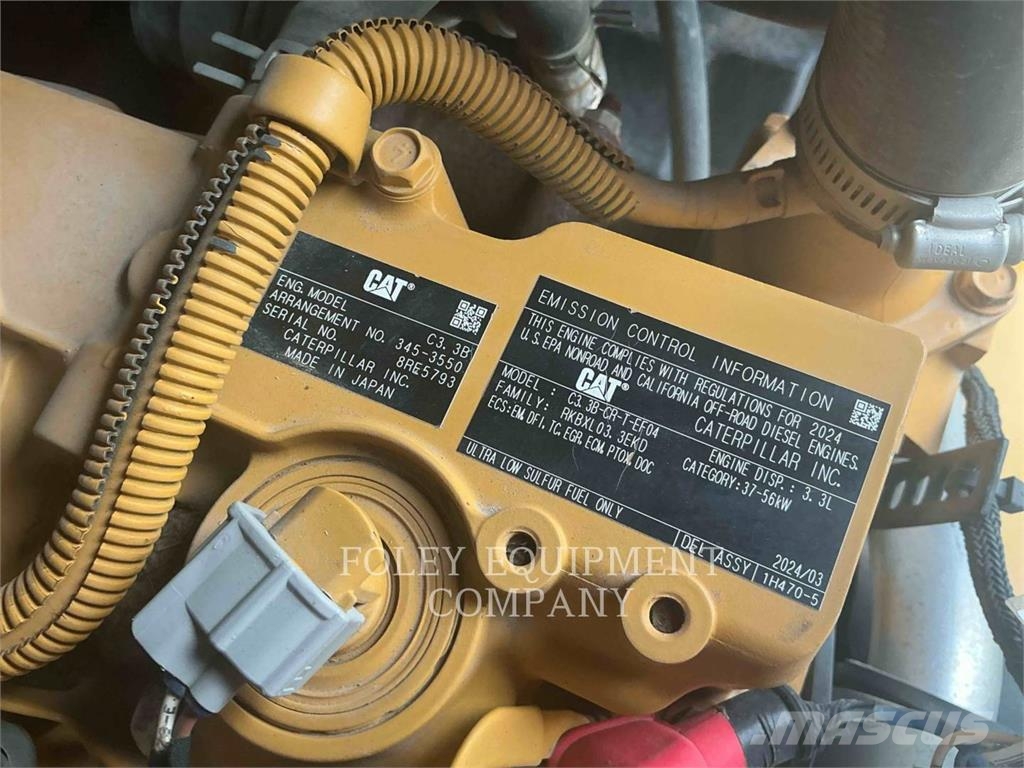 CAT 262D3STD2C Šmykom riadené nakladače