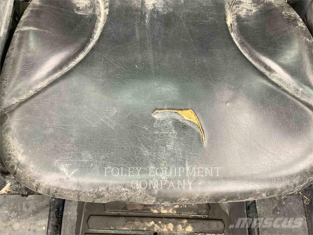 CAT 262D3STD2O Φορτωτάκια