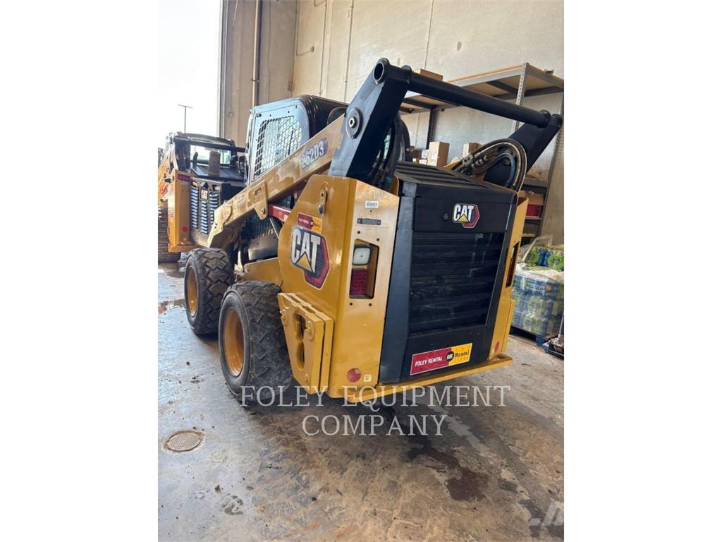 CAT 262D3XPS2C Mini Pale Gommate