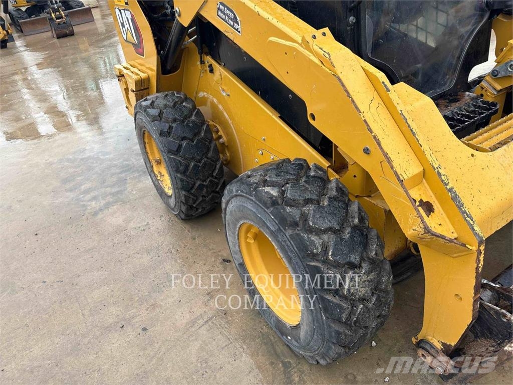CAT 262D3XPS2C Minicargadoras