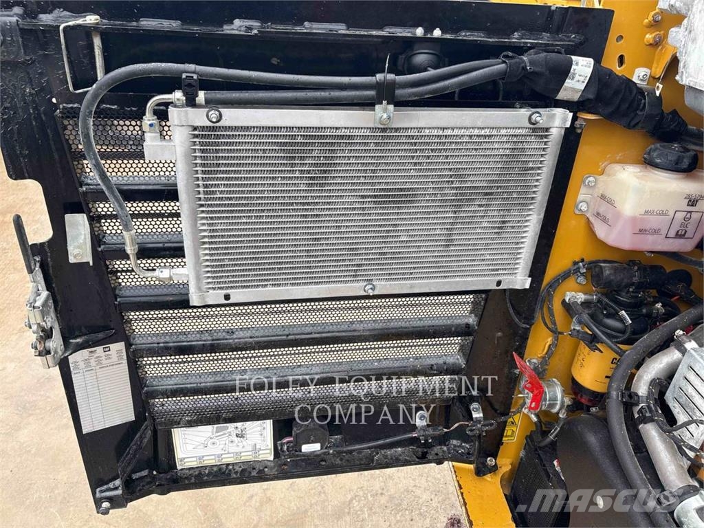 CAT 262D3XPS2C Minicargadoras