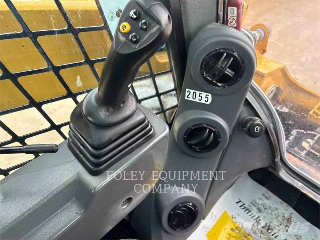 CAT 262D3XPS2C Minicargadoras