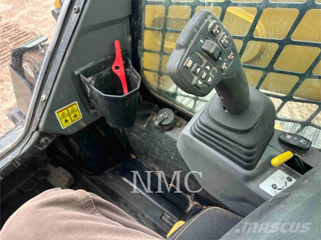 CAT 265 Vikšriniai krautuvai
